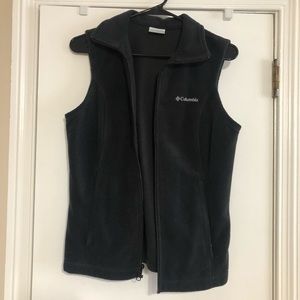 Columbia Fleece vest